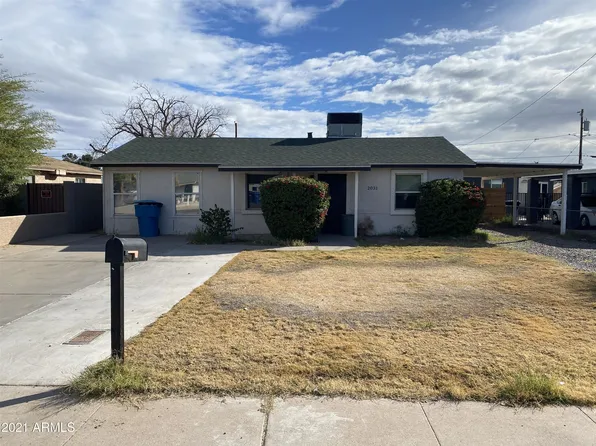 2031 N 28th Pl, Phoenix, AZ 85008