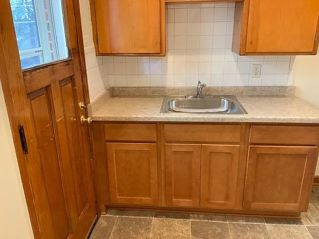 1 bed, 650 sqft, $840 — Photo 4