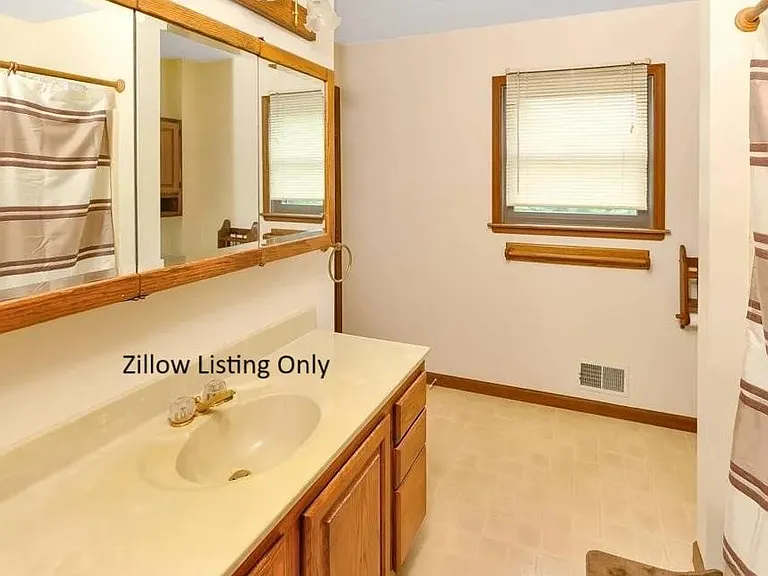 7074 Palms Rd — Photo 7