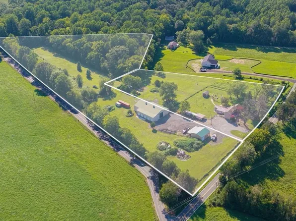 5408 & 5412 Lewiston Rd, Bumpass, VA 23024