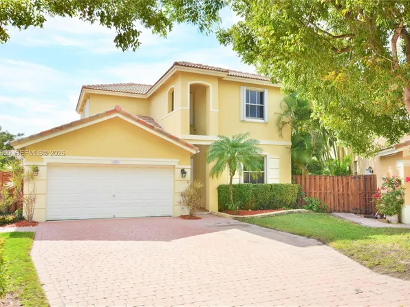 4534 NW 94th Pl, Doral, FL 33178