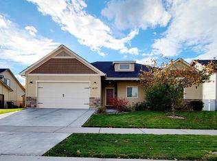 637 Syringa Springs Dr, Fruitland, ID 83619