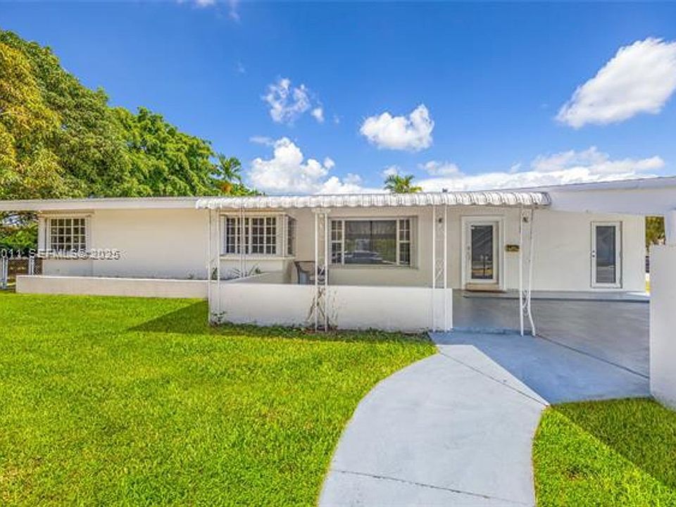 1st image of 1700 N Treasure Dr #0