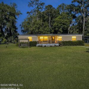 105 GEORGE Avenue, Interlachen, FL, 32148
