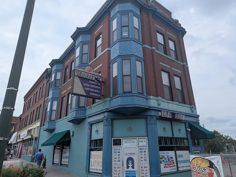 2401 N St