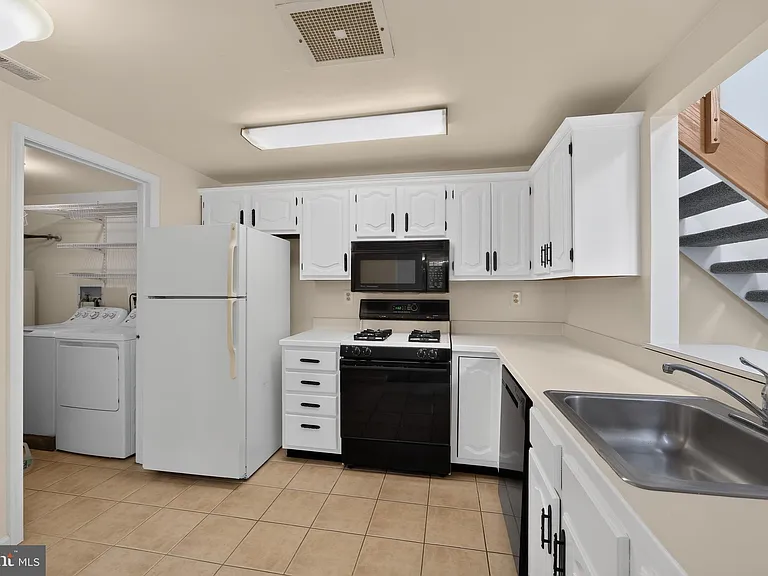 710 Mountainview Dr #710 — Photo 8