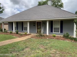 221 Peachtree St, Brandon, MS 39042