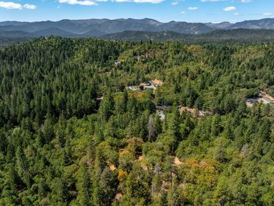 395 Stewart Rd, Grants Pass, OR, 97526