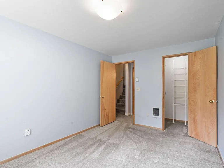 3433 McNary Pkwy #302 — Photo 15
