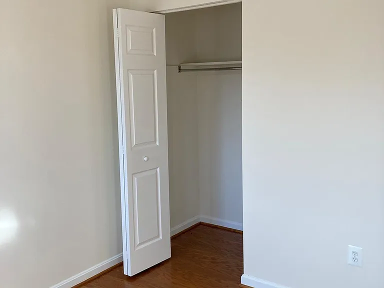 7318 Lee Hwy #102 — Photo 6