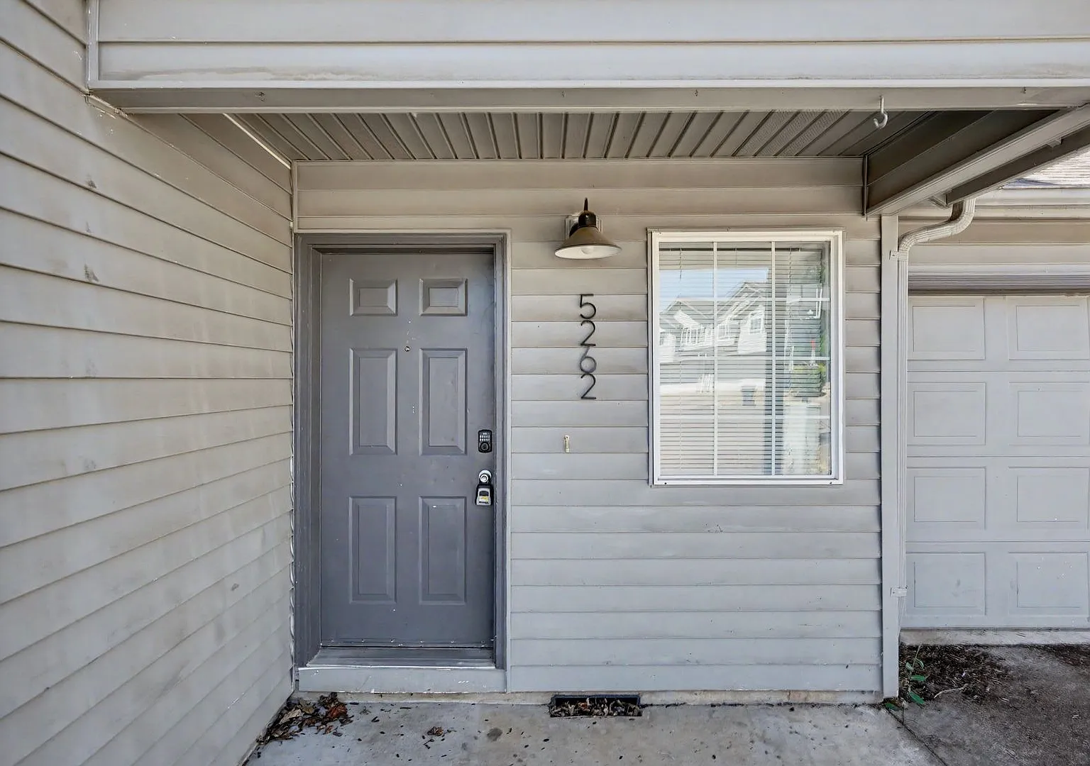 Springcrest - VPM526062S-6 — Photo 4