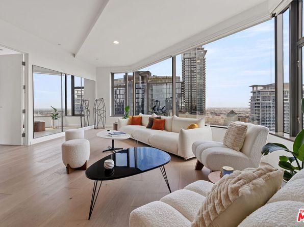 801 S Grand Ave APT 2211, Los Angeles, CA 90017