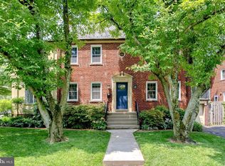 4424 45th St NW, Washington, DC 20016