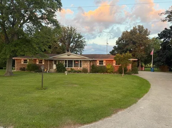 565 N Fiske Rd, Coldwater, MI 49036
