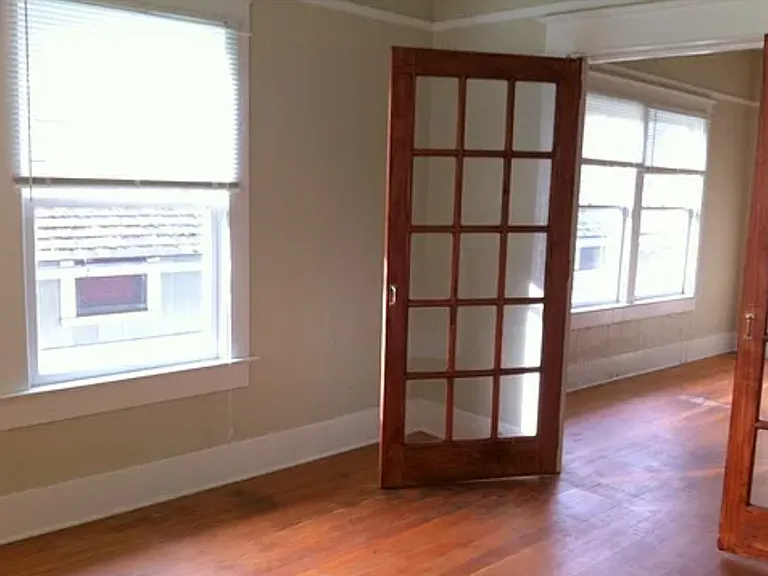 1014 SE Pine St #1-2-4B — Photo 5
