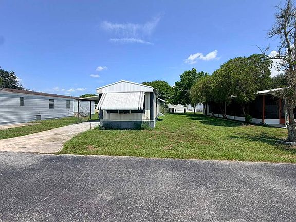 3rd image of 1521 Hawaiian Palm Ln
