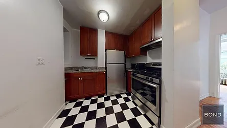 Rented by Bond New York