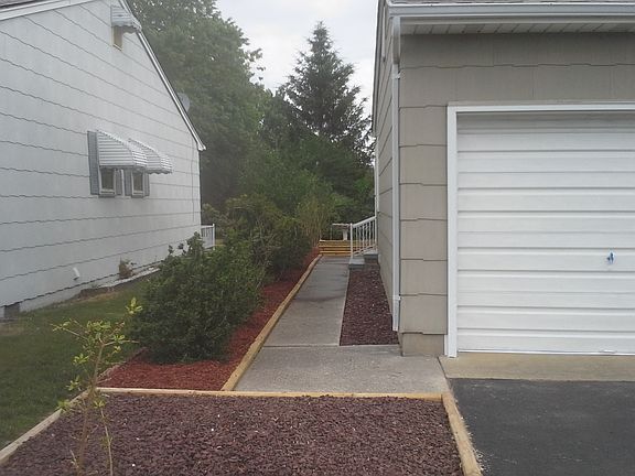 2nd image of 24 Norfolk Dr