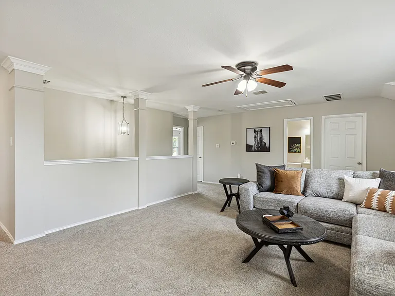 1205 Stone Ln — Photo 8