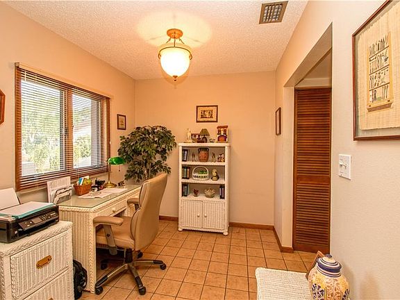 3rd image of 8101 Bardmoor Pl APT 202H