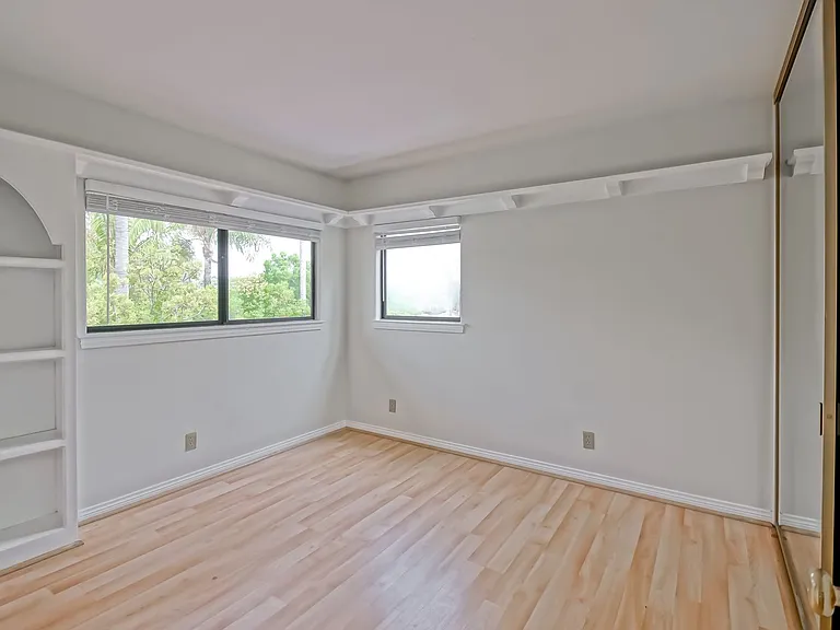 23 Coronado Ct — Photo 45