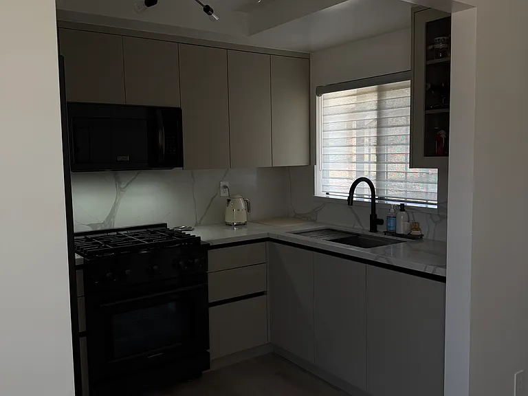 8601 Sunland Blvd #67 — Photo 18