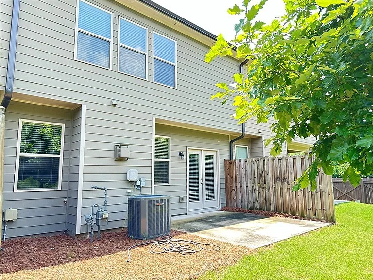 2045 Wheylon Dr — Photo 14