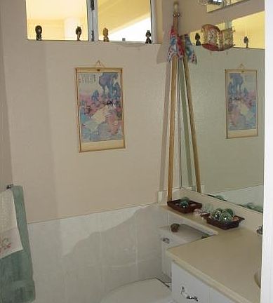 Half Bath 1st Floor