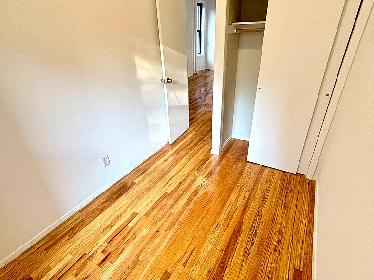 11 Avenue D #11 — Photo 9