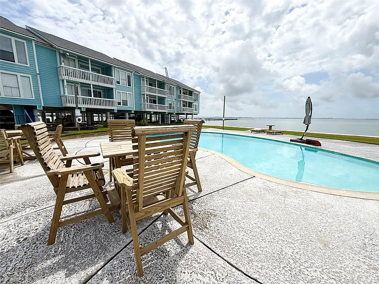 500 Tiki Dr #103 — Photo 19