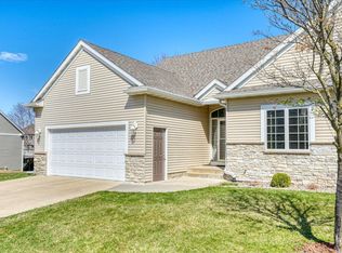 2342 Coral Ct NE, Rochester, MN 55906