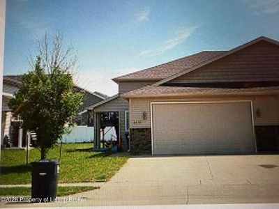 2630 Dakota Blvd, Dickinson, ND, 58601