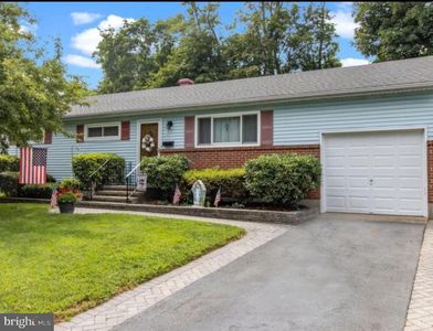 16 Amsterdam Rd, Hamilton, NJ, 08620