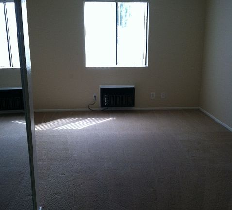 5th image of 1601 W Avenue J8