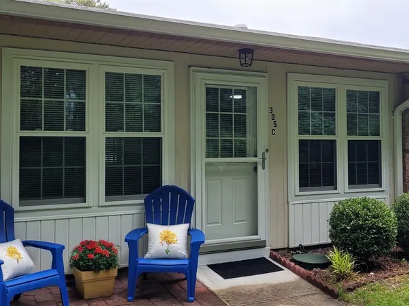 305C Torquay Court, Ridge, NY 11961