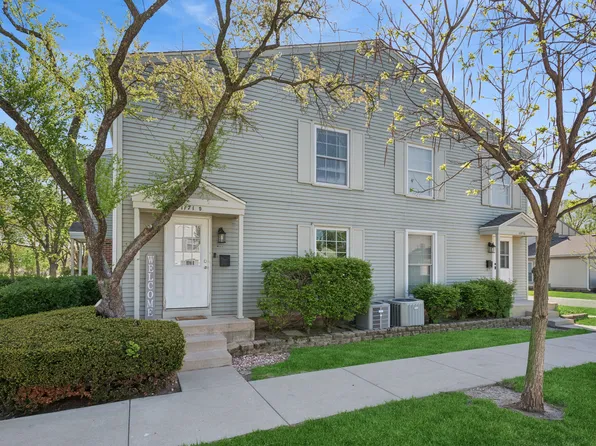 1171 Bunker Hill Ct APT D, Wheaton, IL 60189