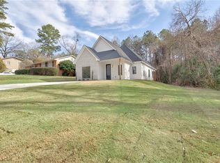 2003 Kimberly Dr, Phenix City, AL 36867