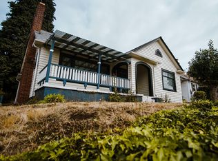 4615 NE Halsey St, Portland, OR 97213