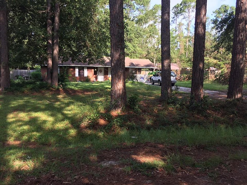 1st image of 706 Railroad St
