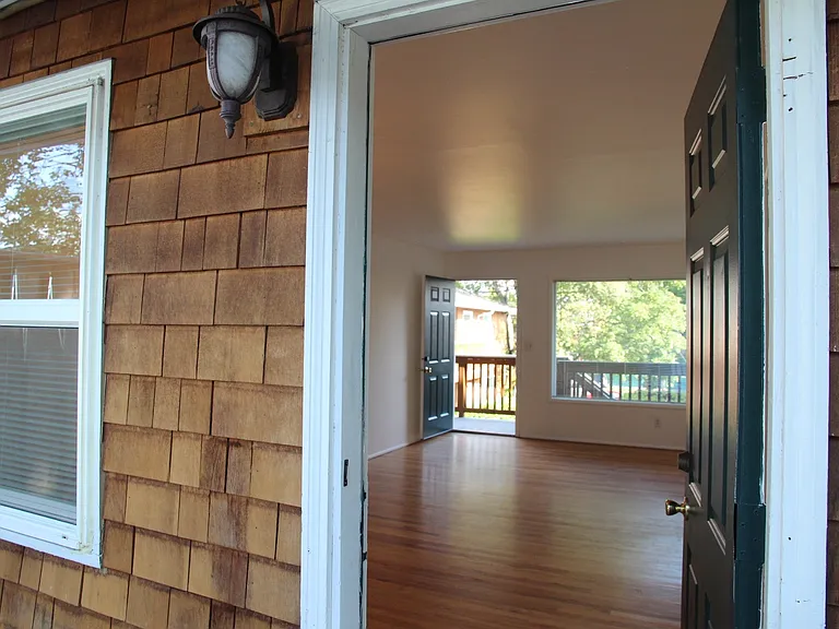 The Waverleigh Apartments — Photo 21