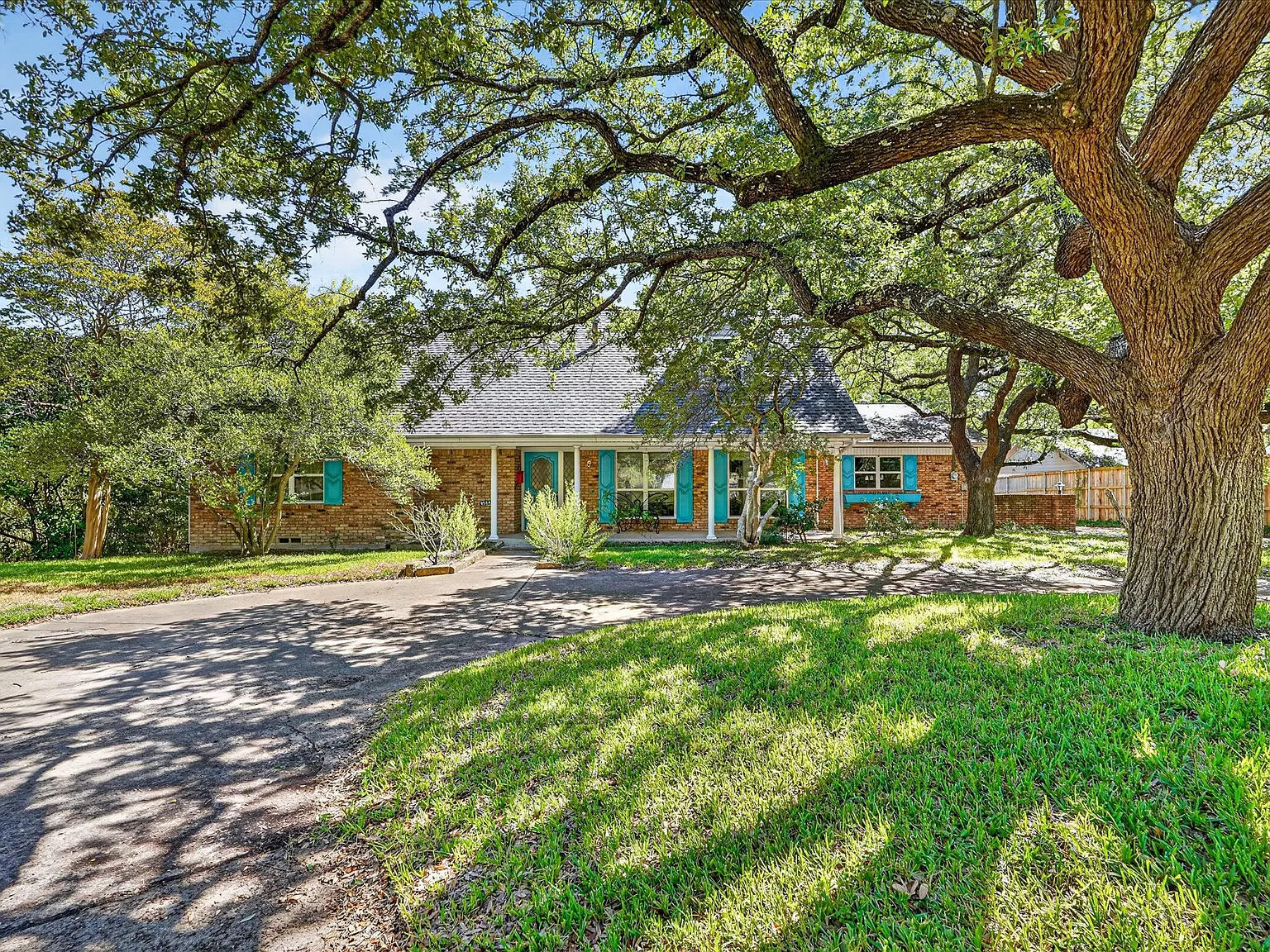 9584 Ash Creek Drive, Dallas, TX 75228 - 1 — Photo 1