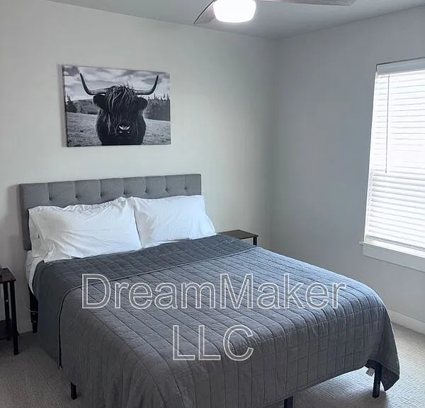 2819 Clifton Ter — Photo 28