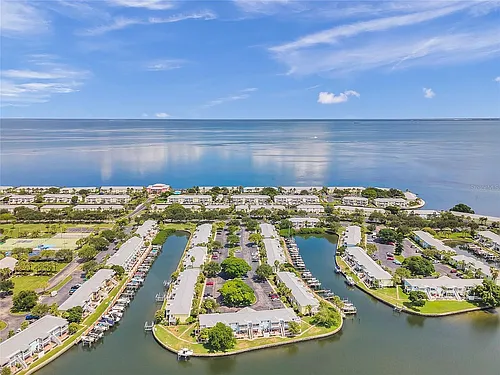 4945 Coquina Key Dr SE Photo 1 4945 Coquina Key Dr SE Photo 1