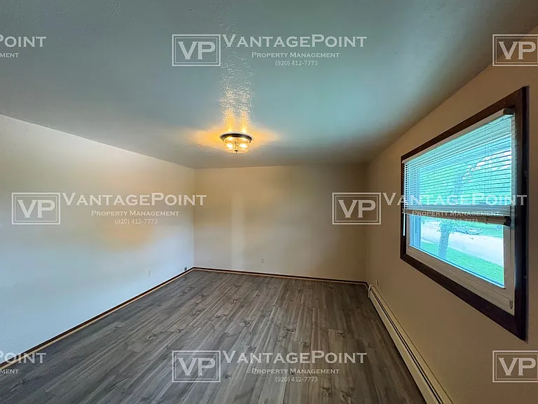 2113 Carstensen Ln — Photo 10
