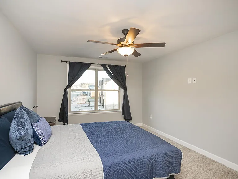 1003 Villa Cir — Photo 32