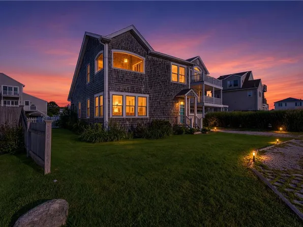 29 Glenwood Ave, Narragansett, RI 02882