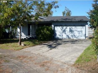 169 Azalea Ct, Sutherlin, OR 97479