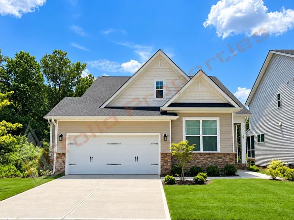 147 Thrower Ln, Garner, NC 27529