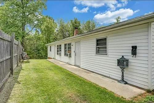 85 Wilson St Photo 1
