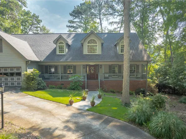 1031 Crackers Neck Rd, Greensboro, GA 30642